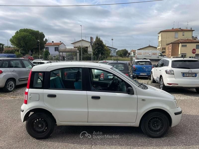 Usata Fiat Panda Dynamic 60 CV (44 kW) 2005 Bianco Utilitaria