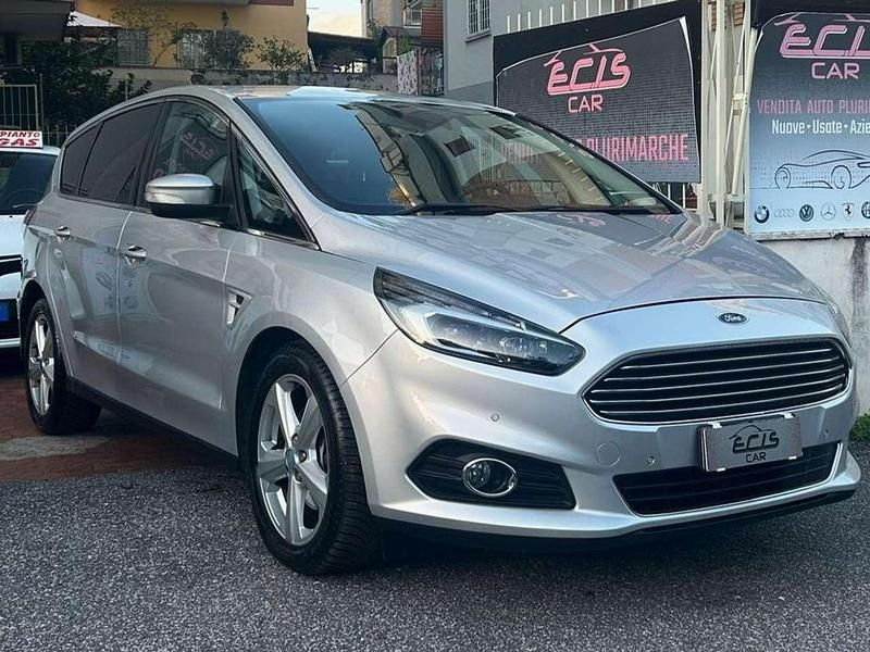 Usata Ford S-MAX Titanium 150 CV (110 kW) 2017 Grigio Monovolume