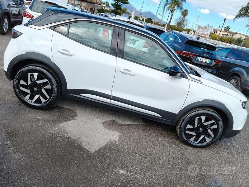 Usata Opel Mokka X GS Line 131 CV (96 kW) 2022 Bianco SUV