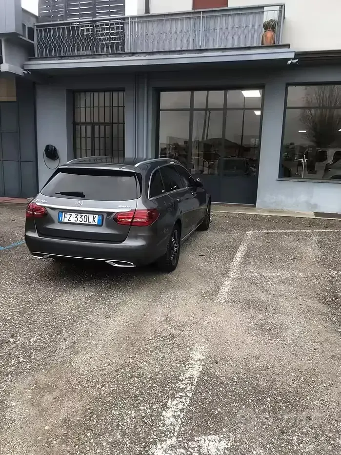 Usata Mercedes C220 Executive 194 CV (142 kW) 2020 Grigio Station wagon