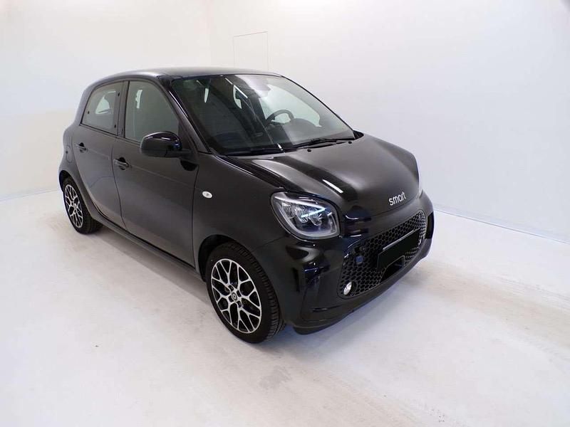 Usata Smart ForFour Electric Drive Prime 41 kW (56 CV) 2021 Jack black Utilitaria