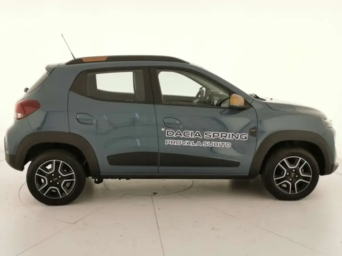 Occasion Dacia Spring Extreme 19 kW (26 PK) 2023 Blauw Hatchback