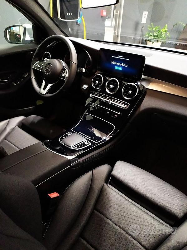 Usata Mercedes GLC220 2019 Grigio Coupé