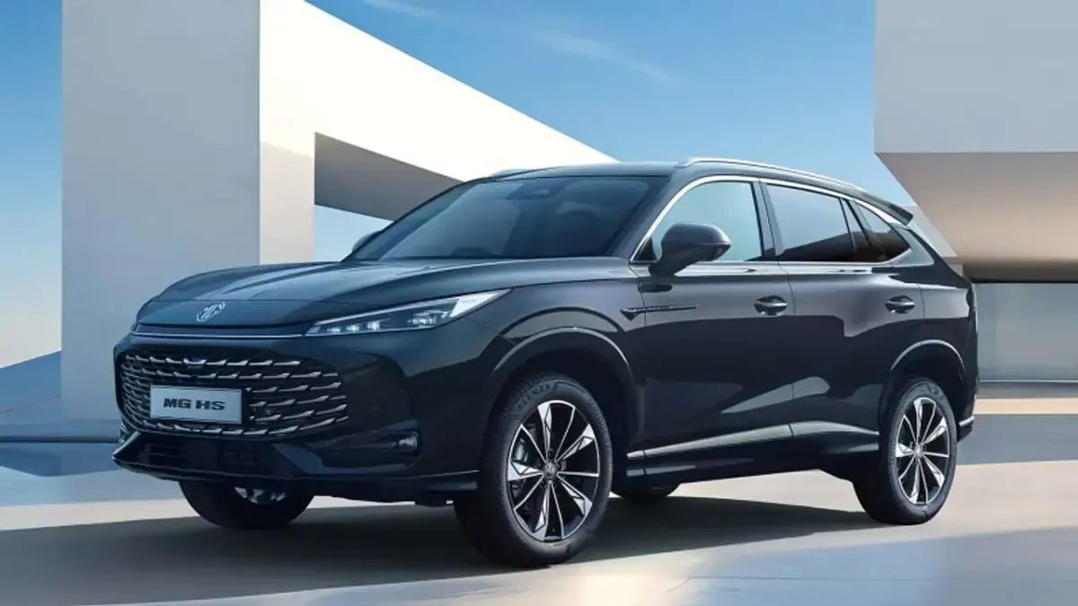 Nuova MG HS Comfort 224 CV (164 kW) 2025 Argento SUV