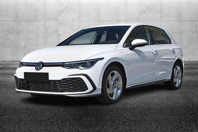 Usata VW Golf VIII GTE 245 CV (180 kW) 2021 Bianco Berlina