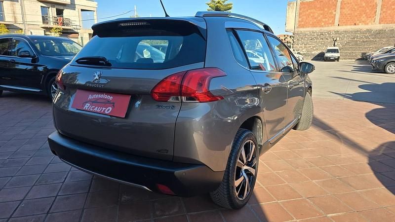 Usata Peugeot 2008 Allure 119 CV (87 kW) 2016 Grigio SUV