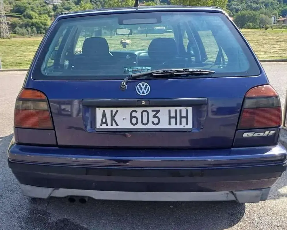 Usata VW Golf III 101 CV (74 kW) 1997 Bluazzurro Berlina