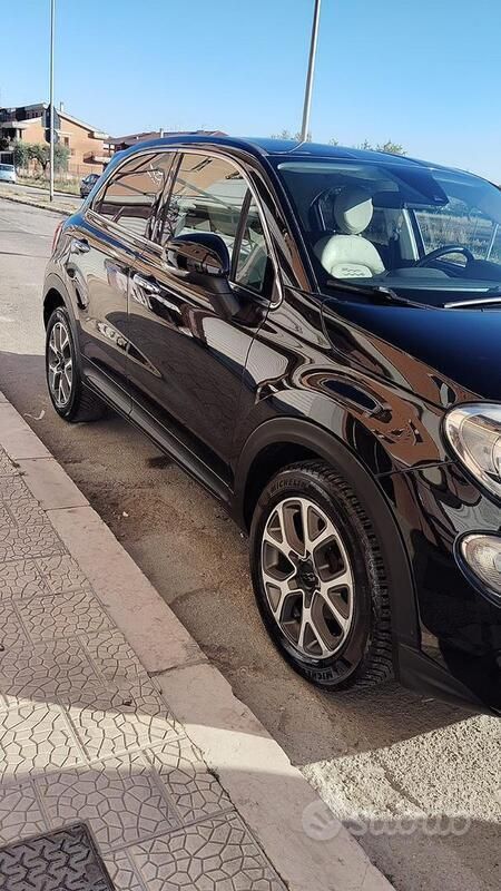 Usata Fiat 500X 120 CV (88 kW) 2015 Nero SUV