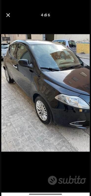 Usata Lancia Ypsilon 2014 Nero Utilitaria