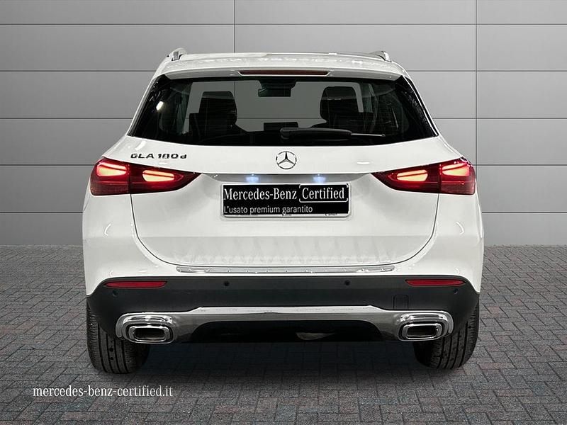 Usata Mercedes GLA180 Advanced 116 CV (85 kW) 2025 Bianco polare SUV