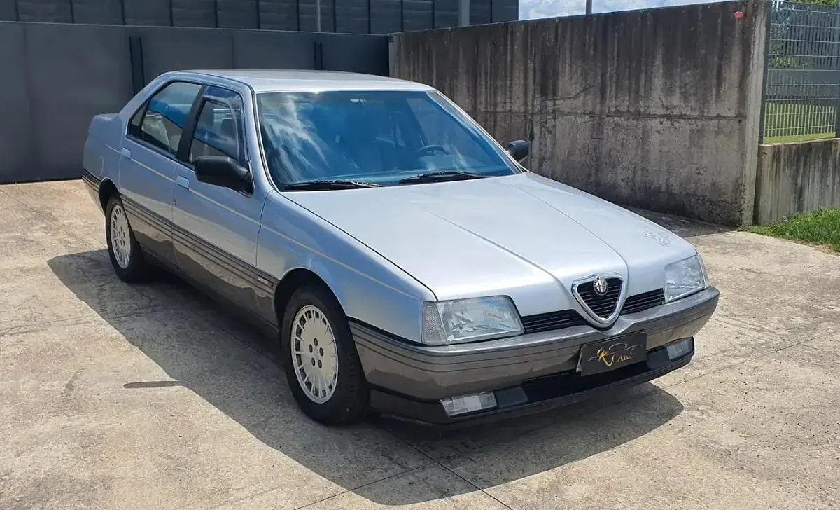 Usata Alfa Romeo 164 192 CV (141 kW) 1987 Argento Berlina