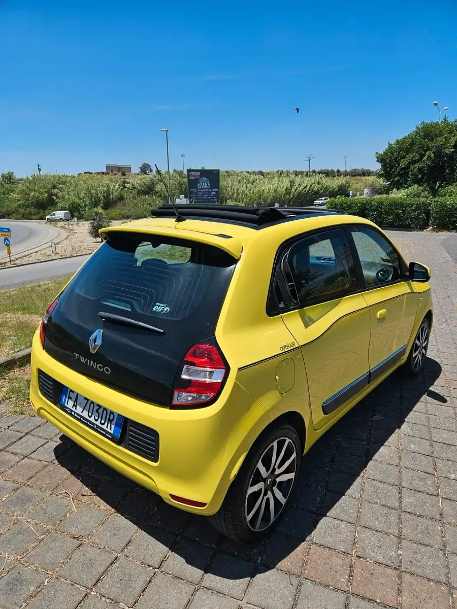 Usata Renault Twingo Intens 69 CV (50 kW) 2017 Bianco Utilitaria