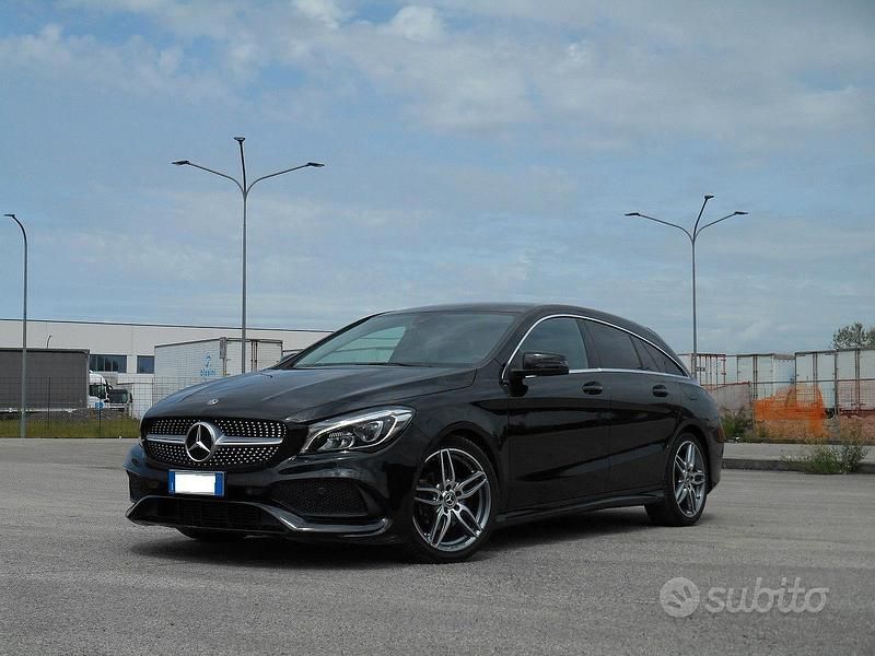 Usata Mercedes CLA200 150 CV (110 kW) 2019 Nero Station wagon