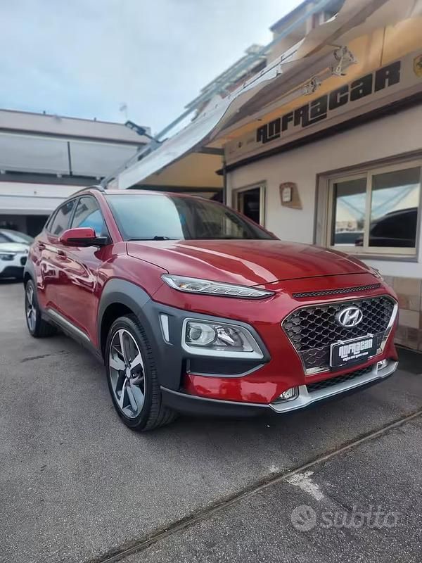 Usata Hyundai Kona 115 CV (84 kW) 2020 Rosso SUV