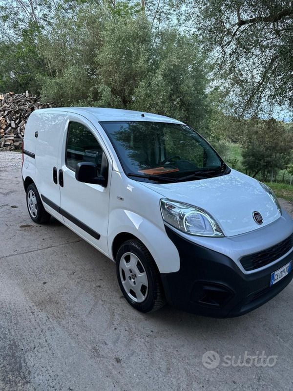 Usata Fiat Fiorino 95 CV (69 kW) 2020 Monovolume