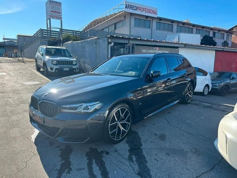 Grigio Usata 2021 BMW 520 M Sport Station wagon | 28.500 € (Super prezzo) - Immagine 1/4