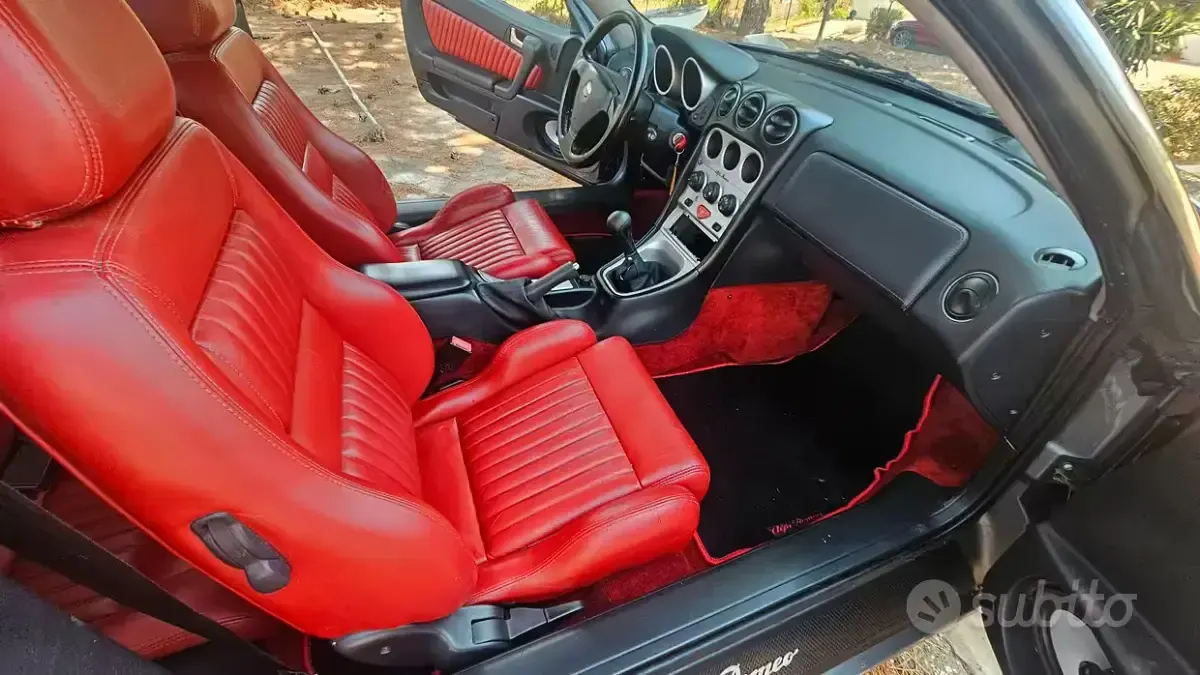 Usata Alfa Romeo GTV 155 CV (114 kW) 1998 Coupé