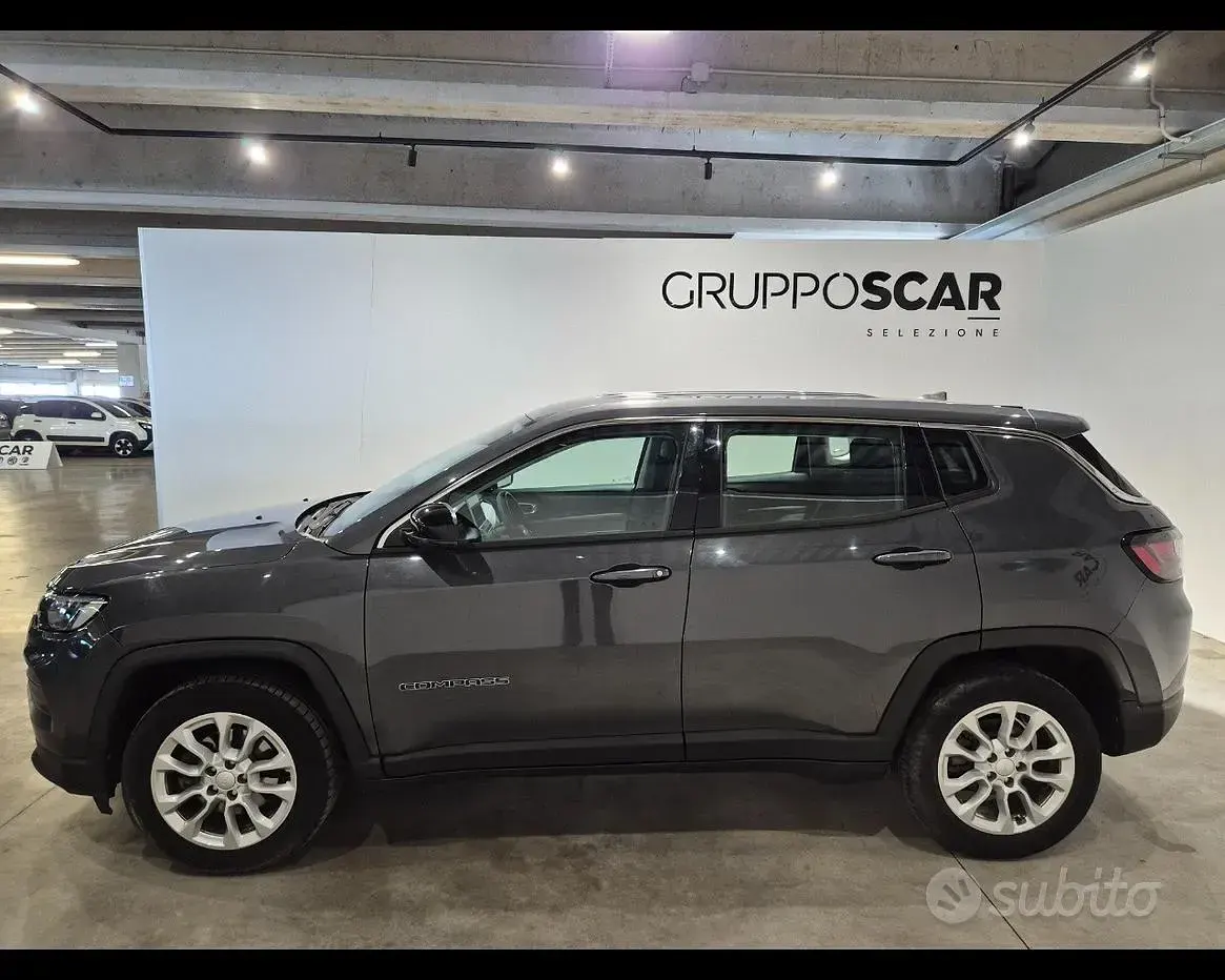 Usata Jeep Compass 130 CV (95 kW) 2022 Grigio SUV
