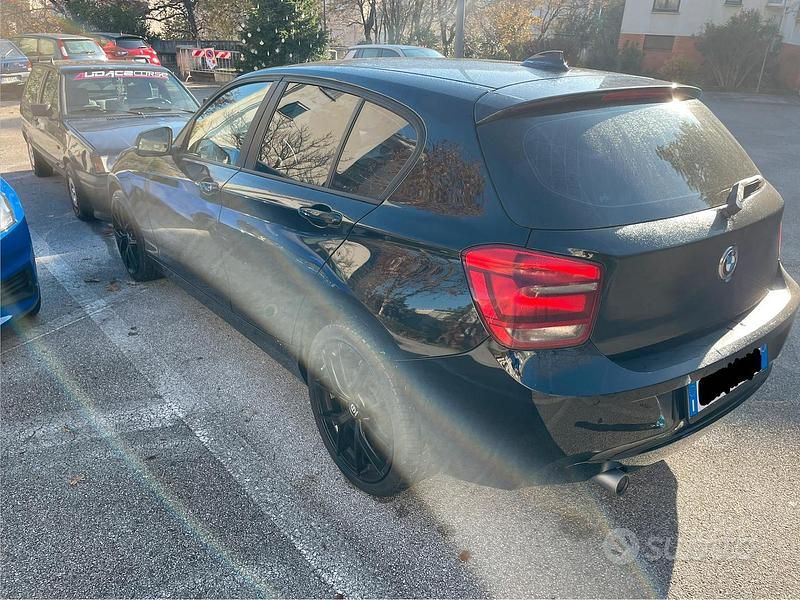 Usata BMW 116 2014 Nero Utilitaria
