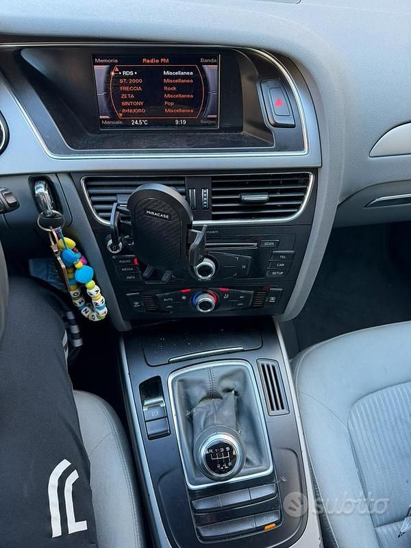 Usata Audi A4 Advanced 120 CV (88 kW) 2012 Grigio Station wagon