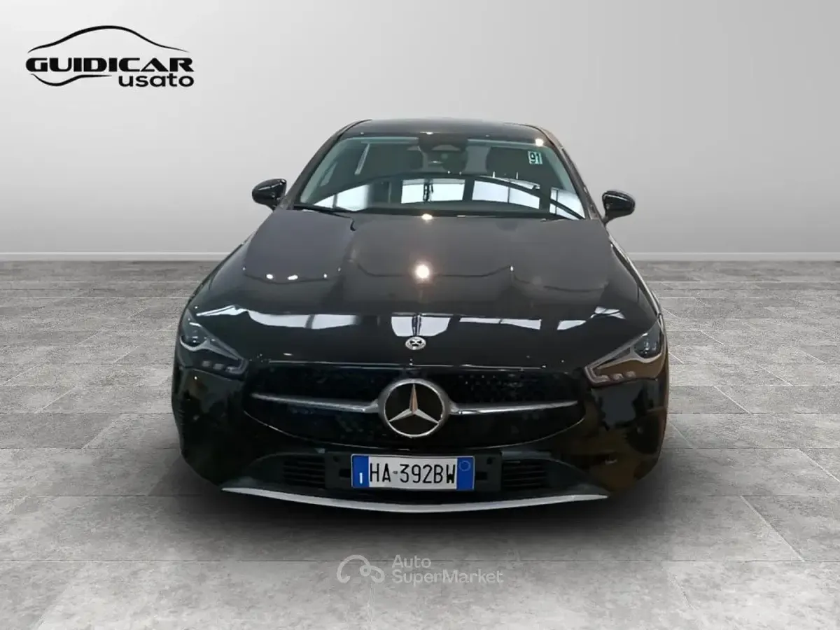 Usata Mercedes CLA180 Advanced 116 CV (85 kW) 2025 Nero Berlina
