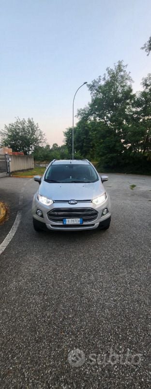 Usata Ford Ecosport 95 CV (69 kW) 2016 Grigio SUV