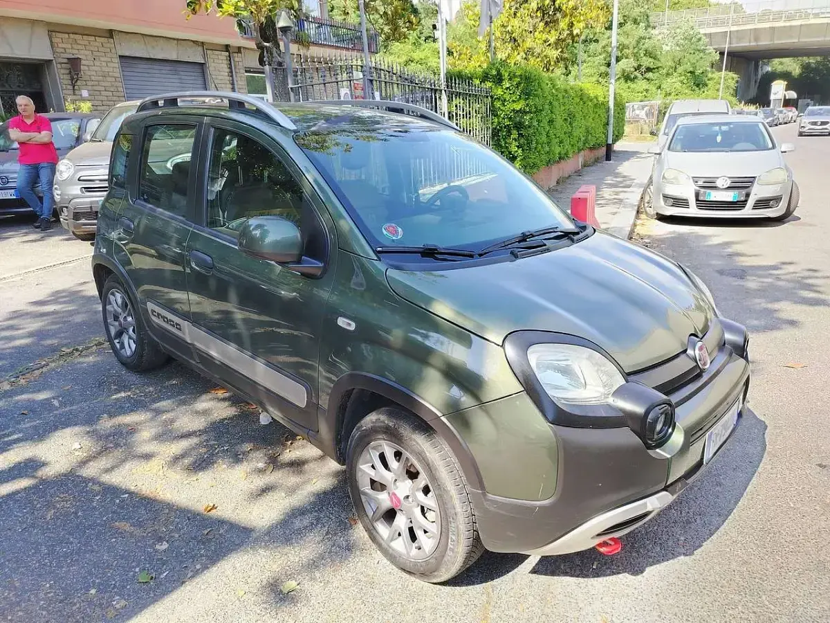 Usata Fiat Panda Cross Cross 95 CV (69 kW) 2018 Verde Utilitaria