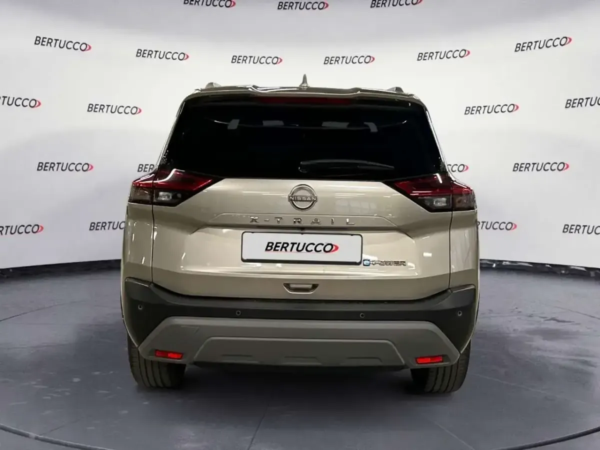 Usata Nissan X-Trail N-Connecta 204 CV (150 kW) 2022 Beige SUV
