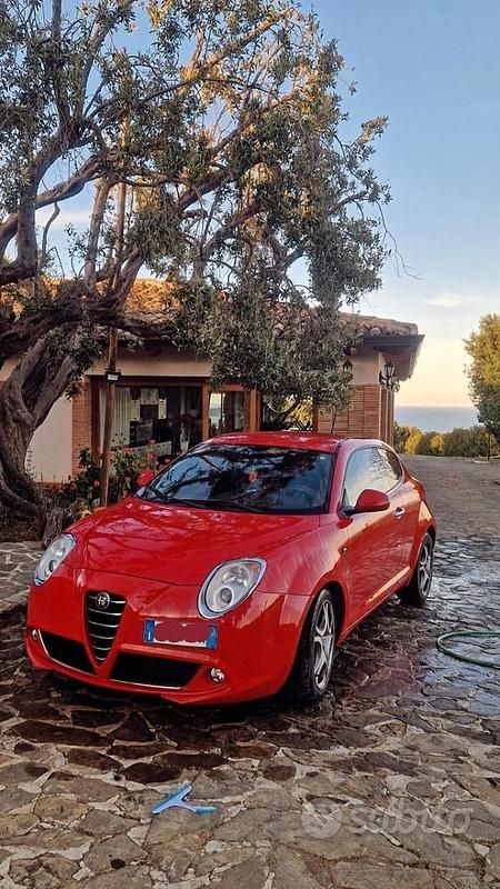 Usata Alfa Romeo MiTo 90 CV (66 kW) 2009 Rosso Utilitaria