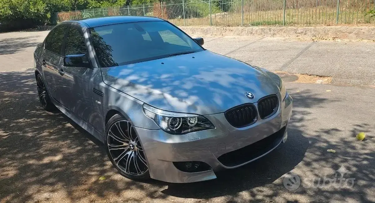 Usata BMW 530 Efficient Dynamics 218 CV (160 kW) 2003 Grigio Berlina