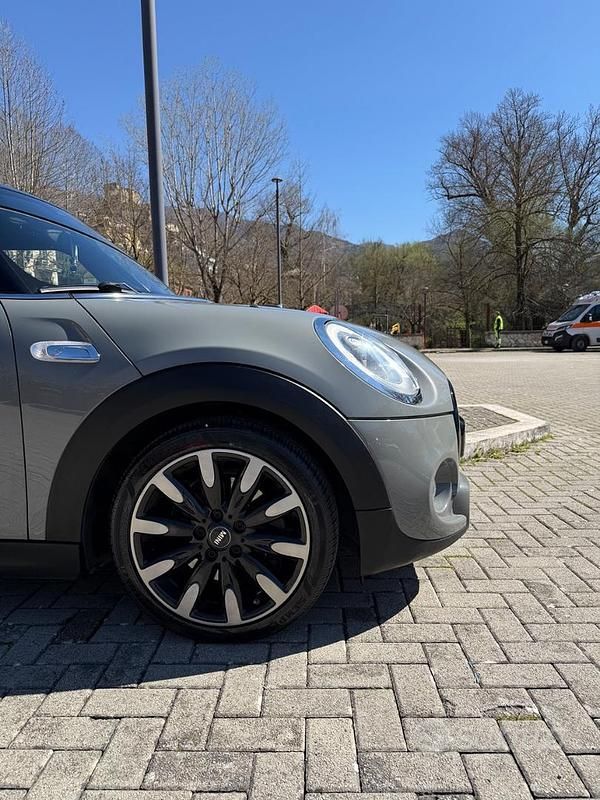 Usata Mini Cooper SD 170 CV (125 kW) 2016 Grigio Utilitaria
