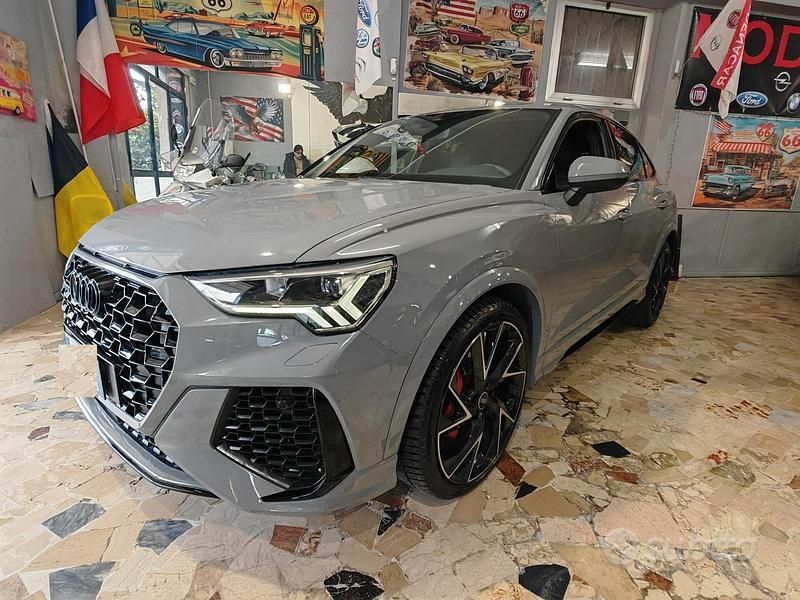 Grigio Usata 2021 Audi Q3 SUV | 44.900 € (Buon prezzo) - Immagine 1/4