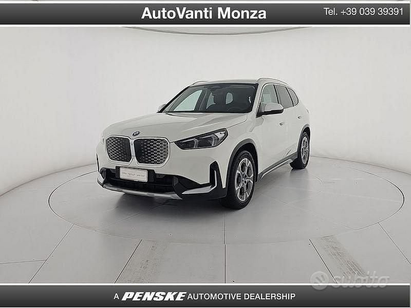 Usata BMW iX1 xLine 150 kW (204 CV) 2025 Bianco SUV
