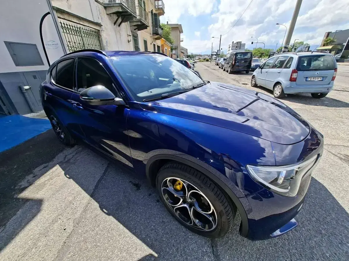 Usata Alfa Romeo Stelvio Tech Edition 209 CV (153 kW) 2019 Blu/azzurro SUV