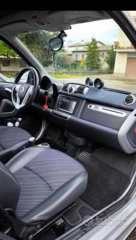 Usata Smart ForTwo Coupé 71 CV (52 kW) 2012 Bianco Coupé