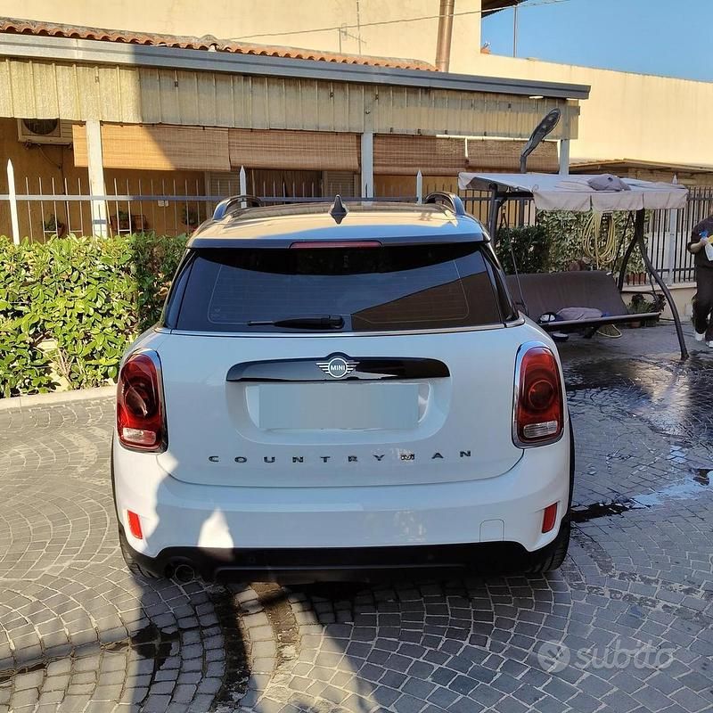 Begagnad Mini Countryman 116 HK (85 kW) 2020 Vit SUV