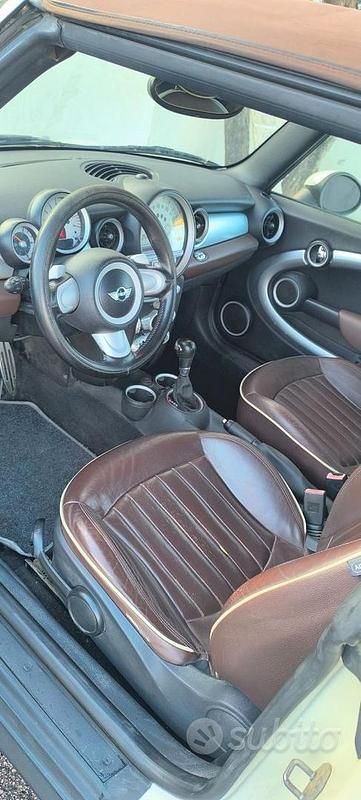 Usata Mini Cooper S Cabriolet 174 CV (127 kW) 2010 Cabrio