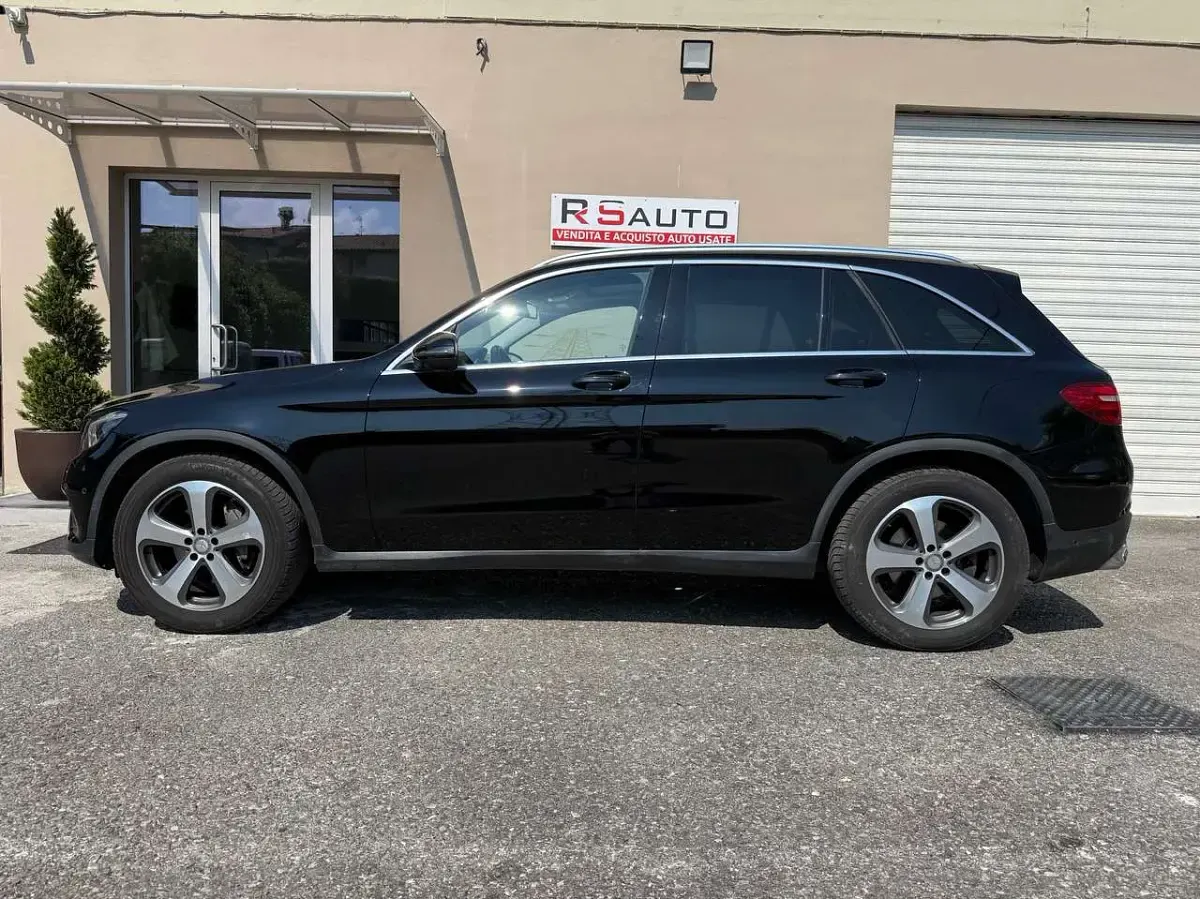 Usata Mercedes GLC220 Premium 170 CV (125 kW) 2016 Nero SUV