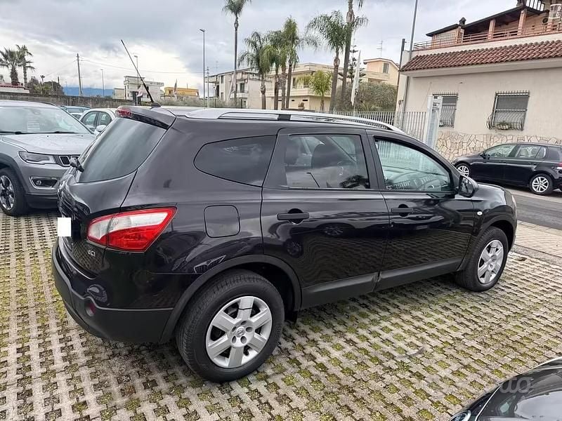 Usata Nissan Qashqai +2 Tekna 110 CV (80 kW) 2012 Nero SUV