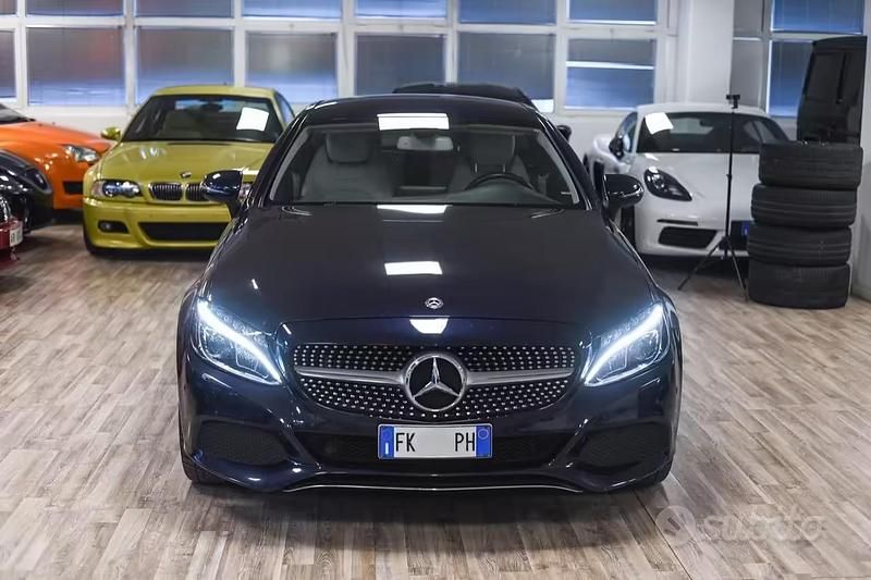 Usata Mercedes C220 169 CV (124 kW) 2017 Blu Berlina