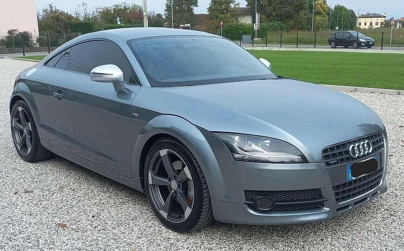 Usata 2006 Audi TT Ambiente Coupé | 13.000 € (Cara) - Immagine 1/4