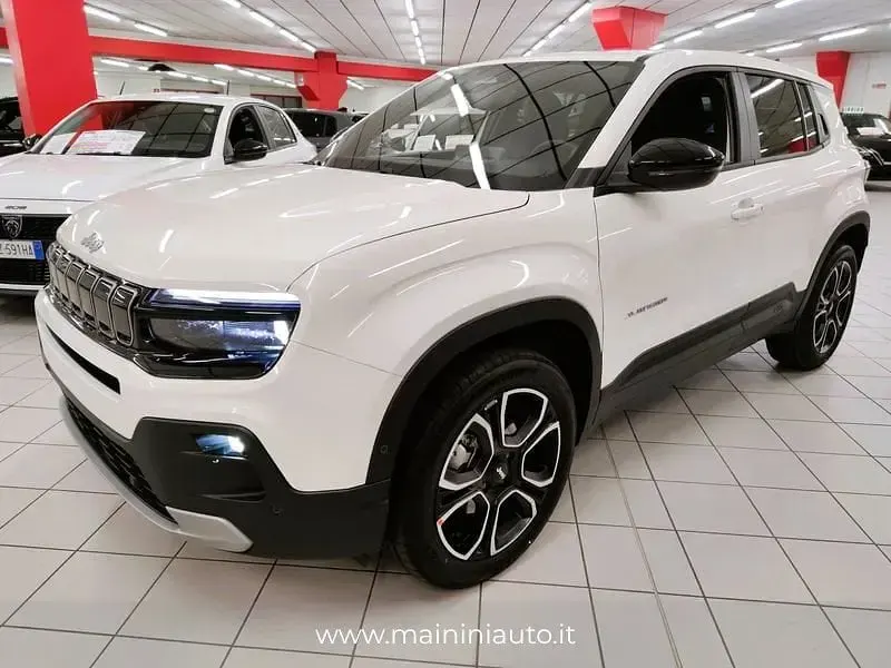 Usata Jeep Avenger Summit 101 CV (74 kW) 2026 SUV