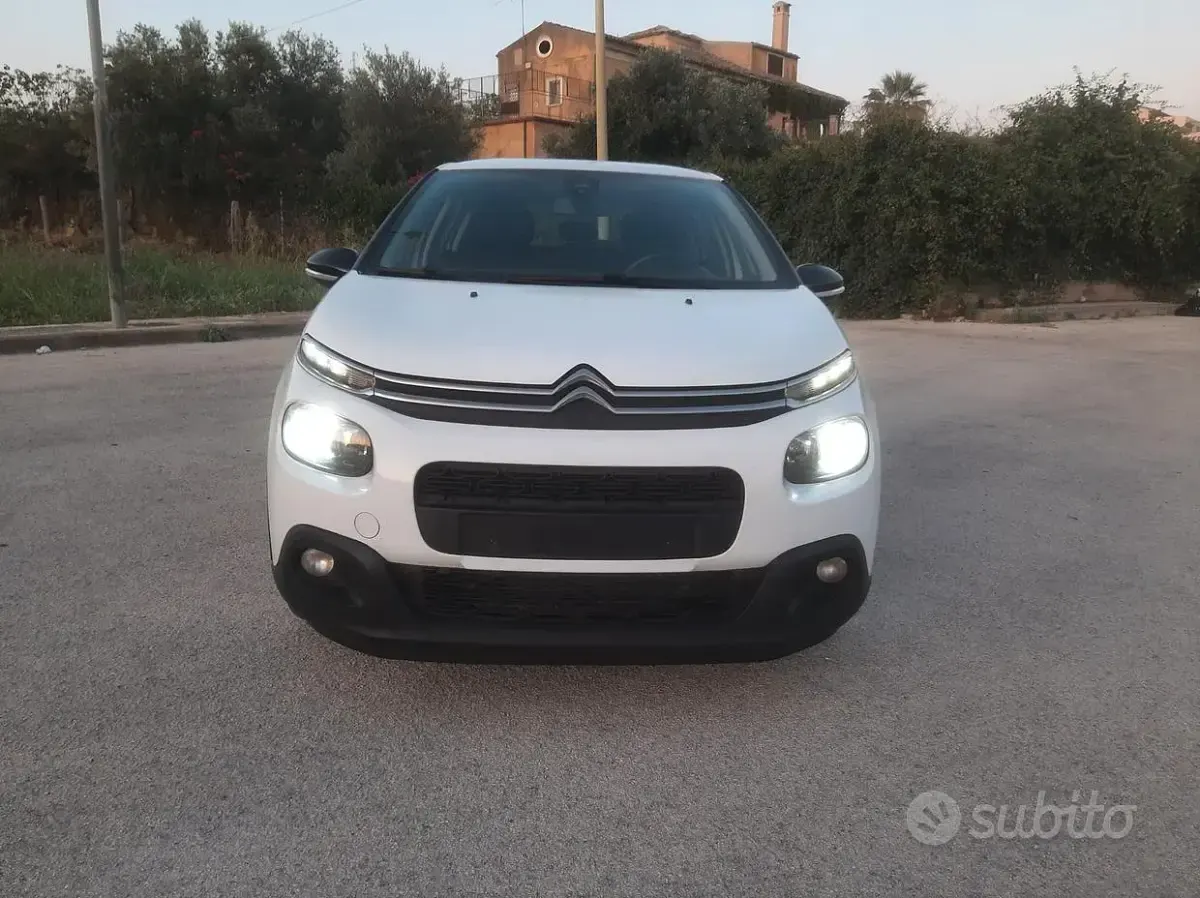 Usata Citroën C3 75 CV (55 kW) 2017 Bianco Berlina