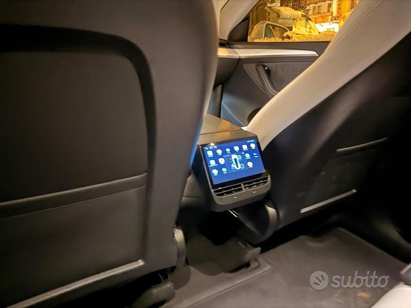 Usata Tesla Model Y RWD 219 kW (299 CV) 2023 Bianco SUV