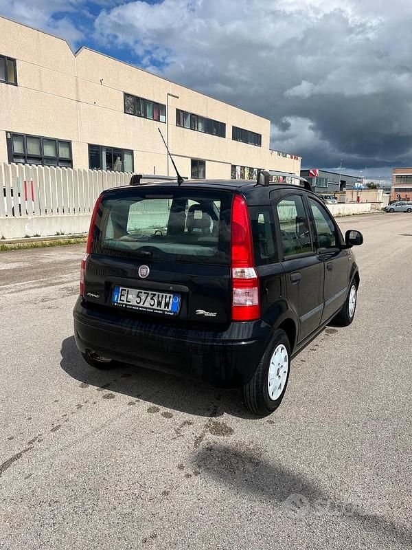 Usata Fiat Panda 69 CV (50 kW) 2012 Nero Utilitaria