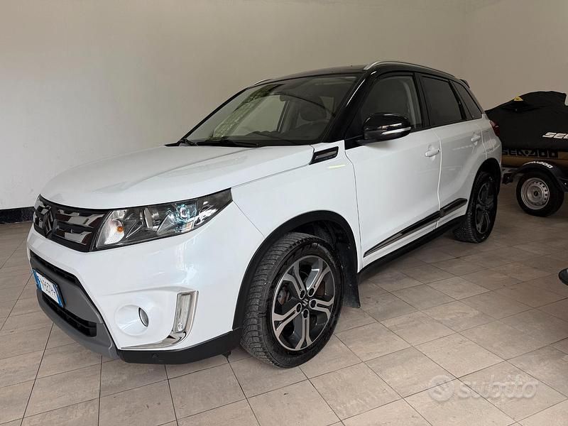 Usata Suzuki Vitara 120 CV (88 kW) 2018 Bianco SUV