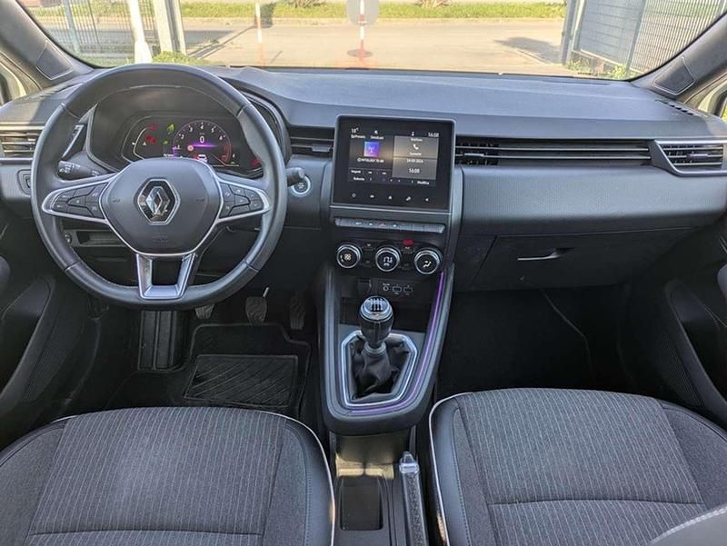 Usata Renault Clio V Intens 101 CV (74 kW) 2022 Bianco Berlina