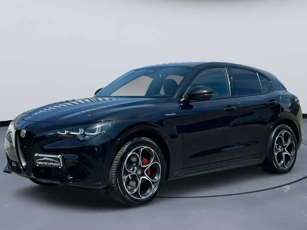 Nuova Alfa Romeo Stelvio Veloce 209 CV (153 kW) 2026 Nero SUV