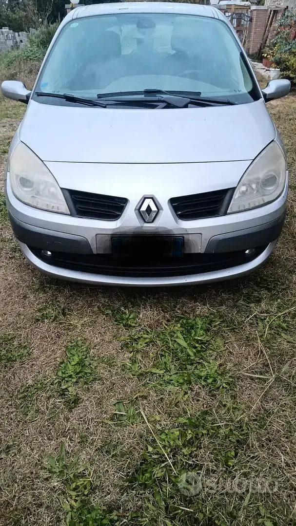 Usata Renault Scenic E-Tech 100 CV (73 kW) 2007 Grigio Monovolume