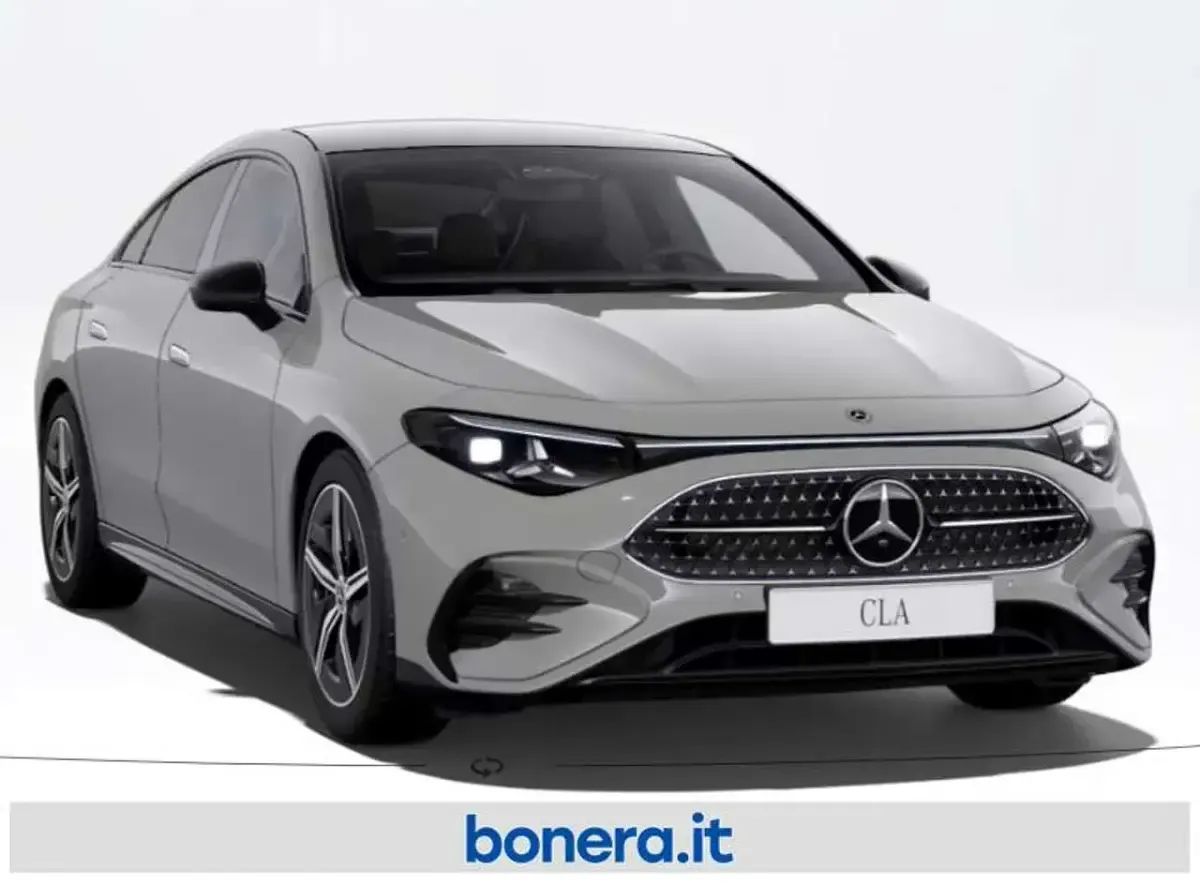 Nuova Mercedes CLA200 Advanced Plus 163 CV (119 kW) 2026 Grigio alpi standard manufaktu Berlina